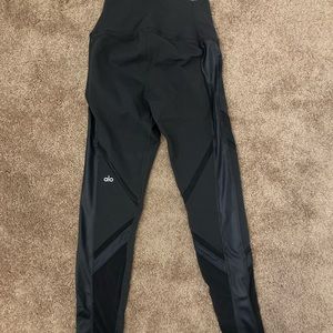 ALO Yoga Leggins